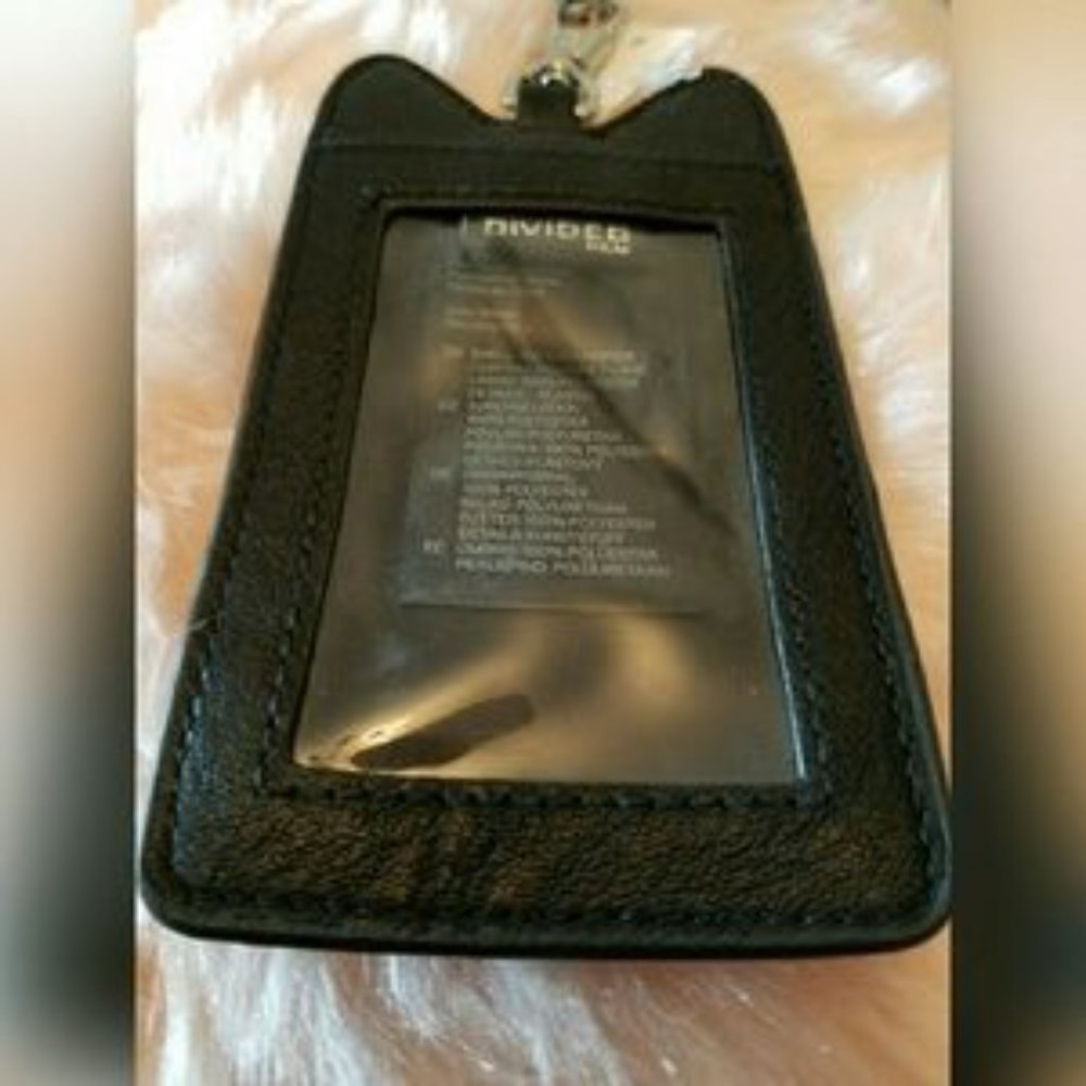ISO: H&M Cat Lanyard - Picture 3 of 3